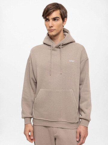 Antioch Trainingsanzug in Beige