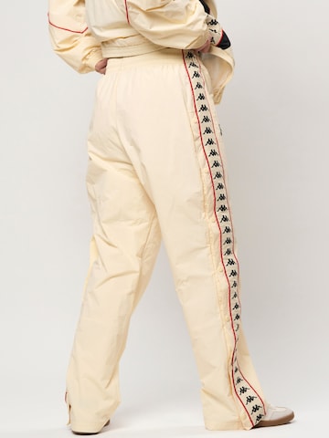 KAPPA Szabványos Nadrág ' KUBanda ' - bézs