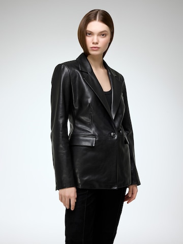 V S P Winterjacke 'Oceane' in Schwarz