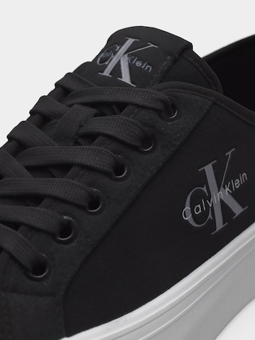 Calvin Klein Matalavartiset tennarit värissä musta
