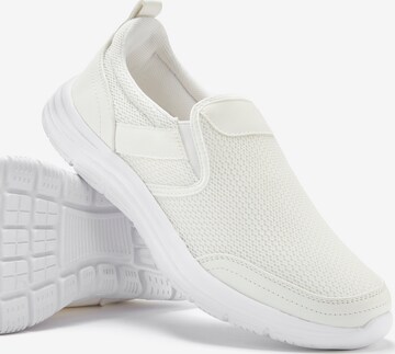 Scarpa slip-on di Authentic Le Jogger in bianco