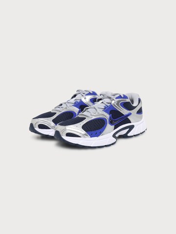Baskets basses 'V5 RNR' Nike Sportswear en bleu
