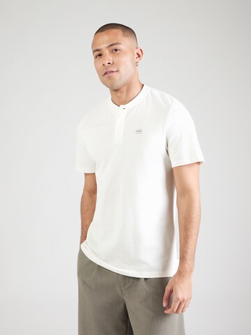 s.Oliver Μπλουζάκι σε μπεζ: μπροστά