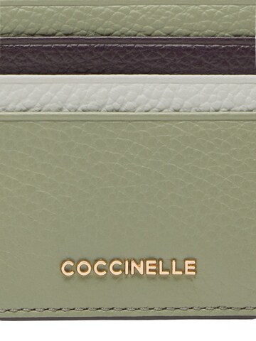 Coccinelle Portemonnaie 'COCCINELLE METALLIC'‌‌‌‌‌‌‌‌‌ in Grün