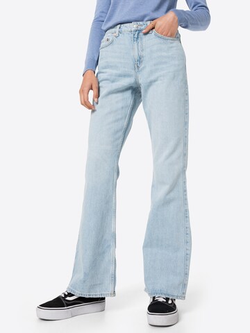 WEEKDAY Bootcut Jeans 'Sway' in Blauw: voorkant
