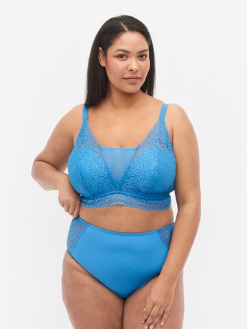 Devoted by Zizzi Slip 'FINI' in Blue: front