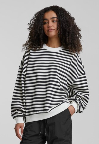 Urban Classics - Sudadera en negro: frente
