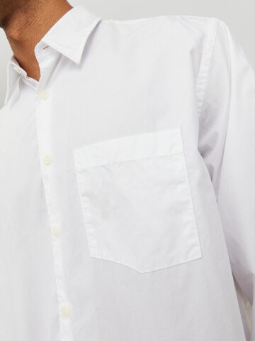 JACK & JONES Comfort fit Button Up Shirt 'Bill' in White