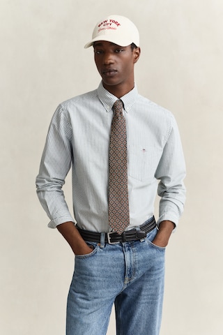 GANT Regular fit Button Up Shirt in Green: front