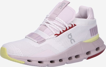 Sneaker bassa 'Cloudnova' di On in bianco: frontale