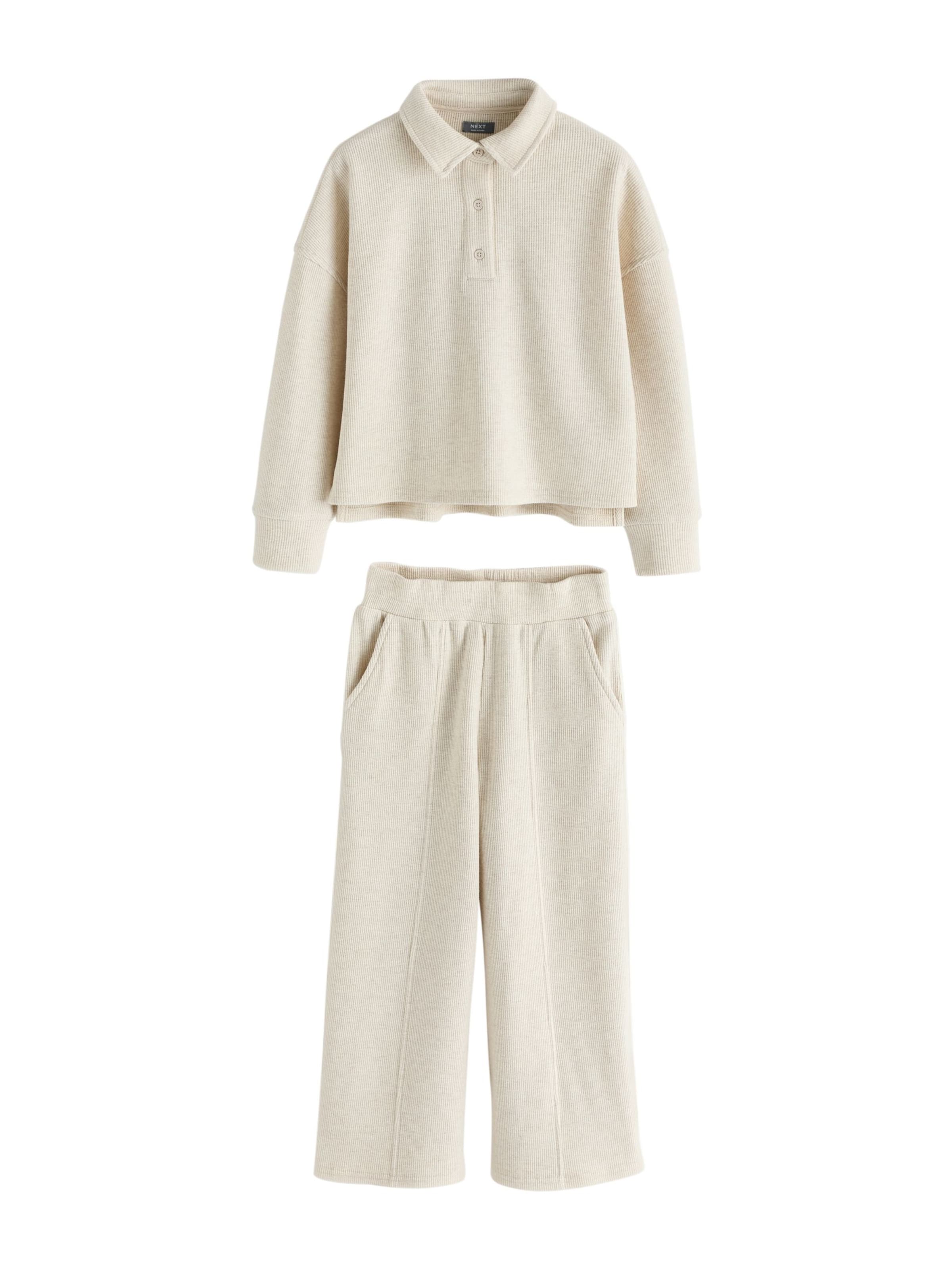 Next - Conjunto en beige: frente