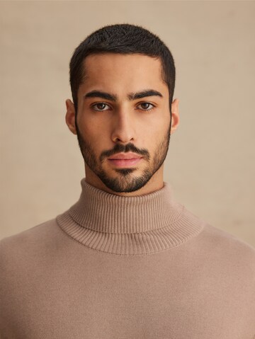 DAN FOX APPAREL - Jersey 'Sean' en beige