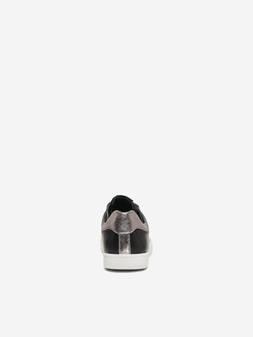 ONLY - Zapatillas deportivas bajas 'Shilo' en negro