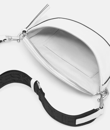 Liebeskind Berlin Gürteltasche in Weiß