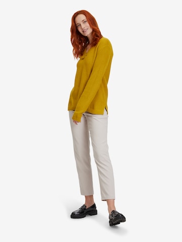 Betty Barclay Sweater in Yellow