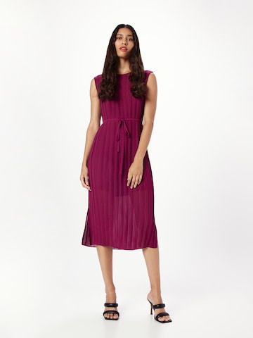 COMMA Dress in Pink: front