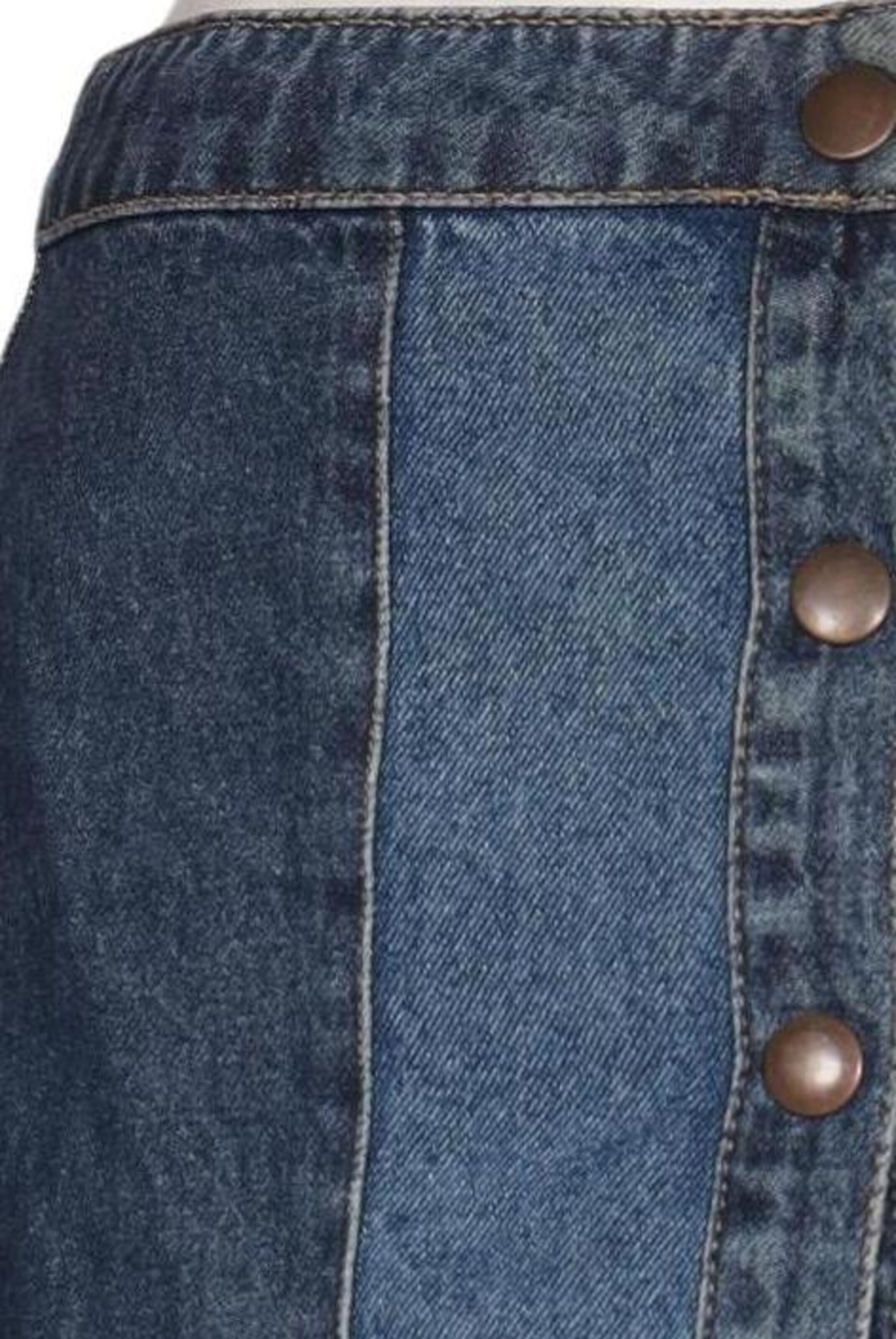 HOLLISTER Skirt in XS in Blue