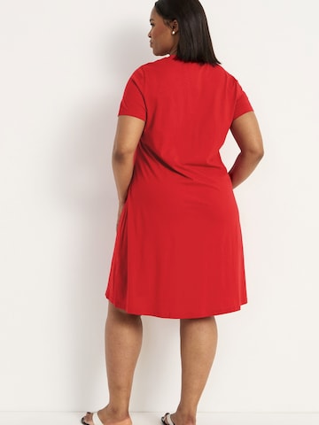 Robe Cellbes of Sweden en rouge