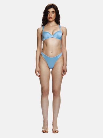 Slip bikini 'Baby Blue' di EKCENTRIK in blu