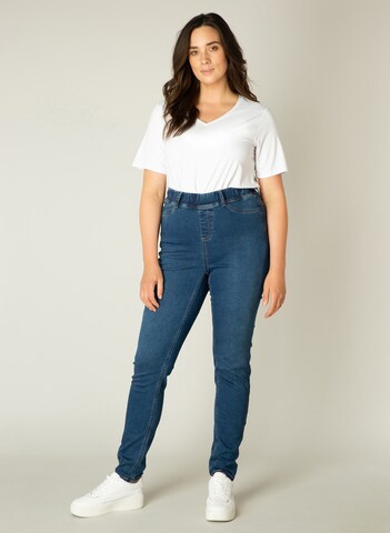 BASE LEVEL CURVY Slim fit Jeggings 'Tessa' in Blue