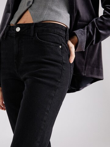 Loosefit Jeans 'KELLY' di PIECES in nero