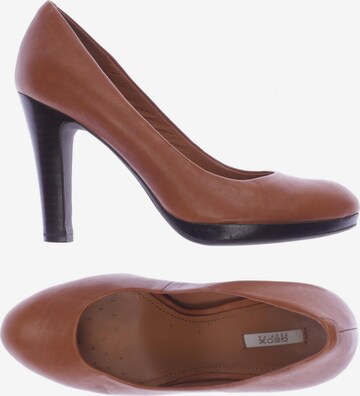 GEOX High Heels & Pumps in 36 in Brown: front