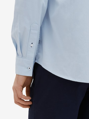 TOM TAILOR - Ajuste estrecho Camisa 'Bedford' en azul