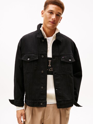 TOMMY HILFIGER Jacke in Schwarz: Vorderseite