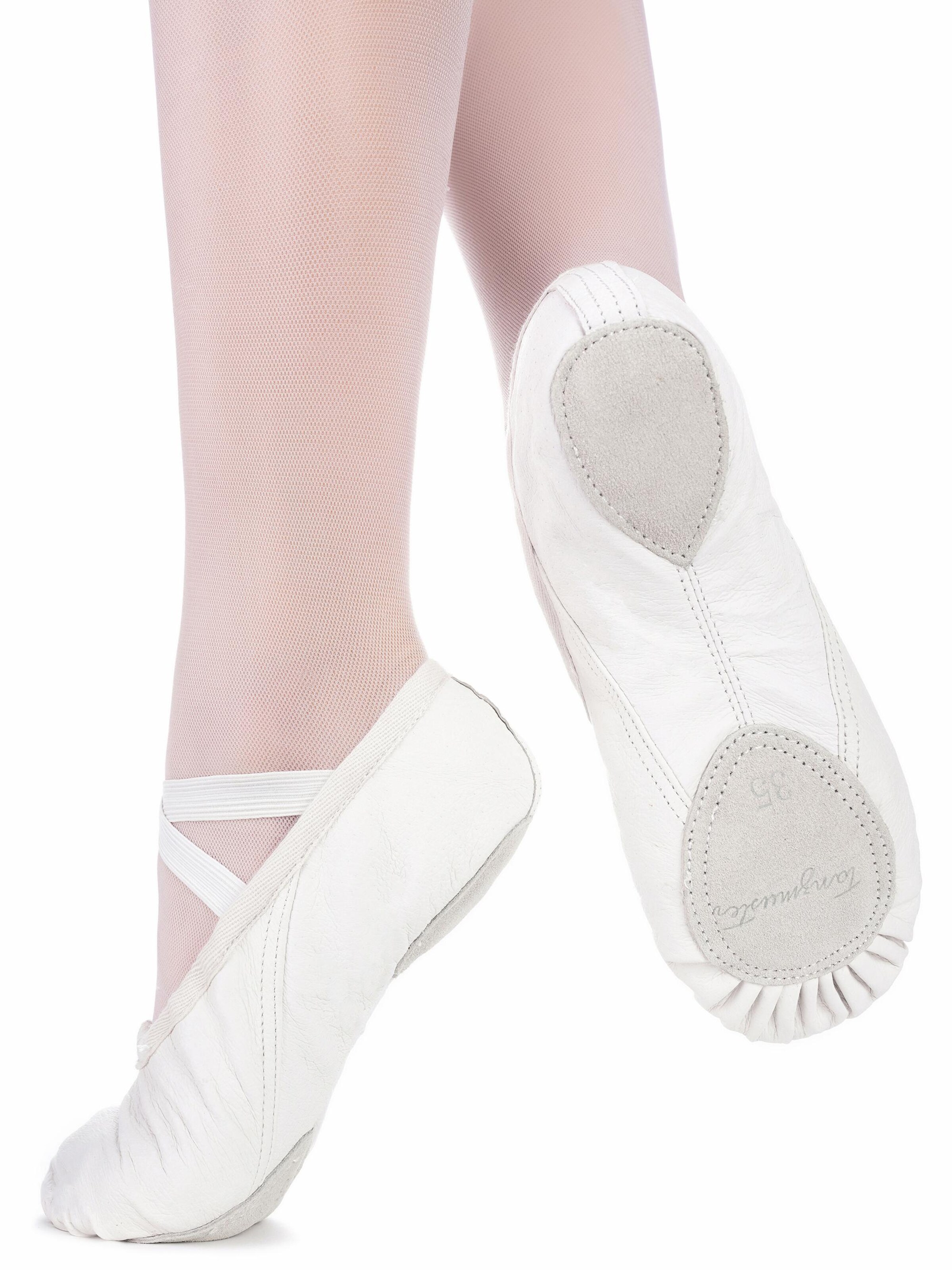 Tanzmuster Athletic Shoes 'Toni' in White