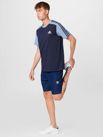 ADIDAS ORIGINALS Regular Shorts 'Adicolor Essentials Trace' in Blau