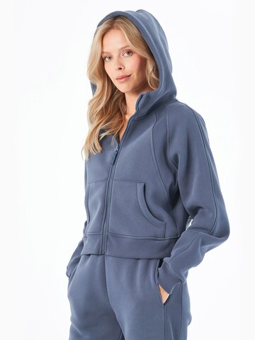 Organication Sweatjacke in Blau