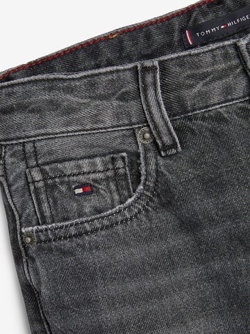 Loosefit Jean TOMMY HILFIGER en noir