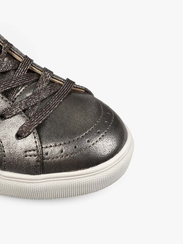 Scalpers Sneaker in Silber