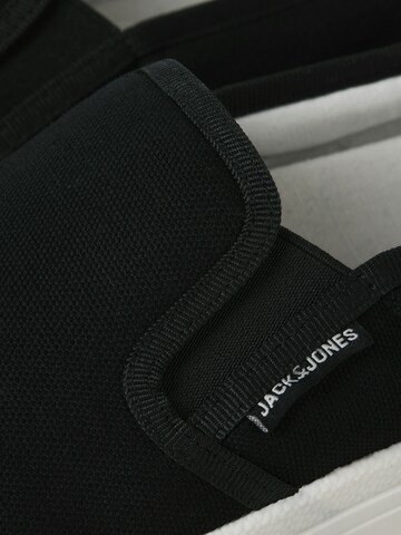 JACK & JONES Slip on -tennarit 'JFWBayswater' värissä harmaa