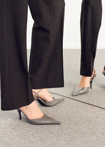 MANGO Pumps 'Beli' in Grau