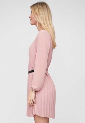 Abito di Cloud5ive in rosa