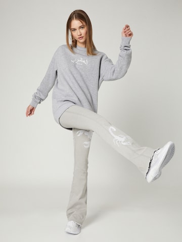 VIERVIER Sweatshirt 'Joey' in Grey