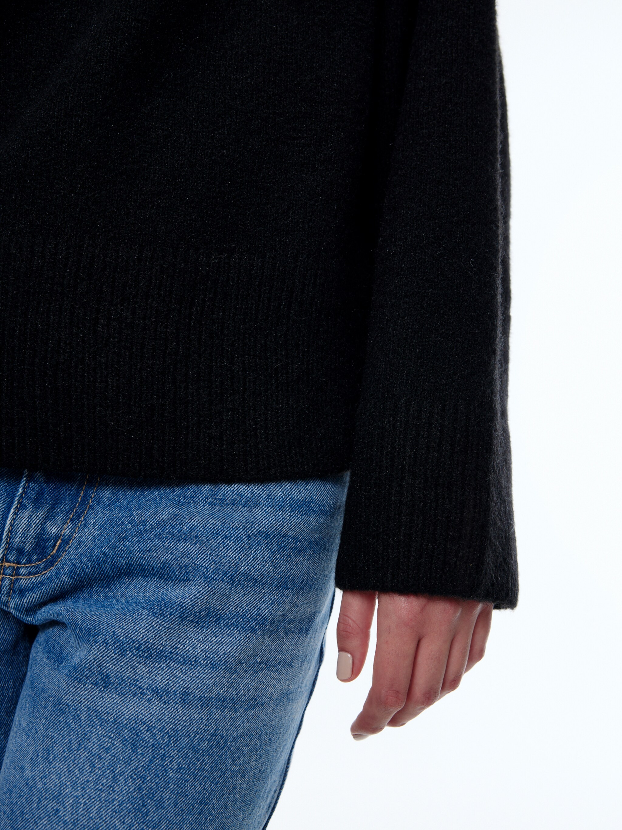 EDITED Produkte Pullover 'Xamira' schwarz