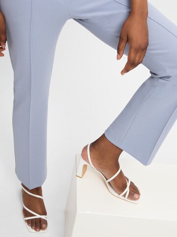 Cambio Regular Broek ' Farah ' in Blauw