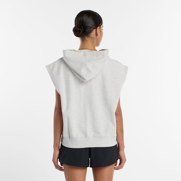 new balance Sweatshirt 'Embossed' in Grijs
