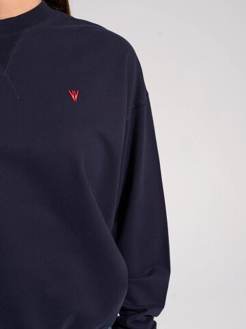 NOWIHT Sweatshirt 'Melisande' i blå