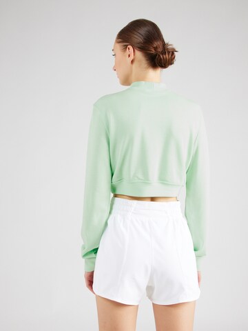 Nike Sportswear Sweatshirt in Green