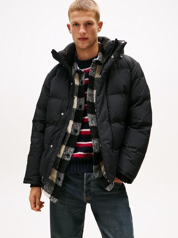 Veste d’hiver Tommy Jeans en noir : devant