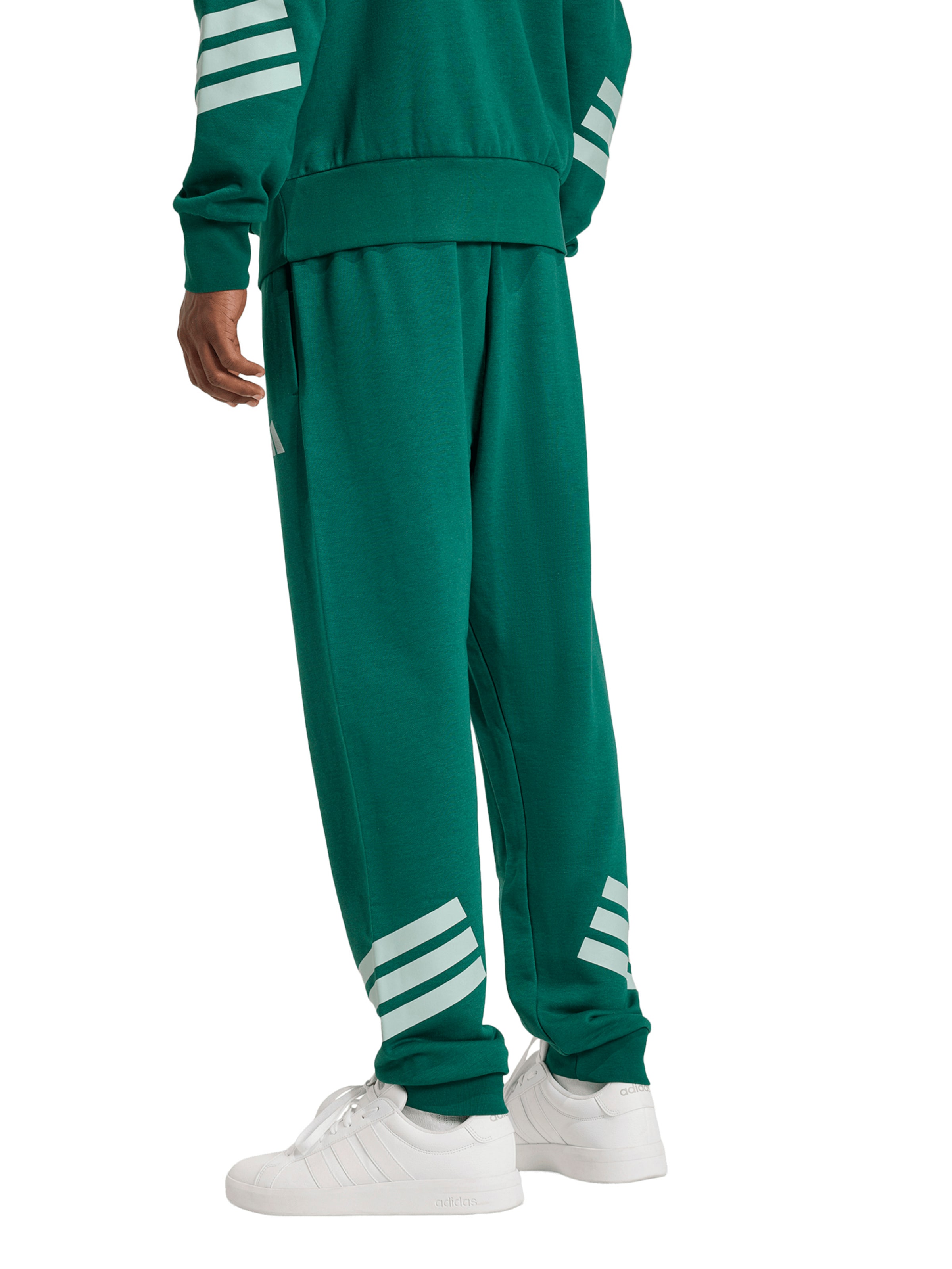 ADIDAS SPORTSWEAR Конический (Tapered) Спортивные штаны в Зеленый