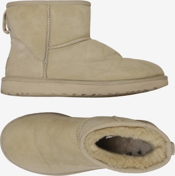 UGG Stiefelette 39 in Beige: Vorderseite