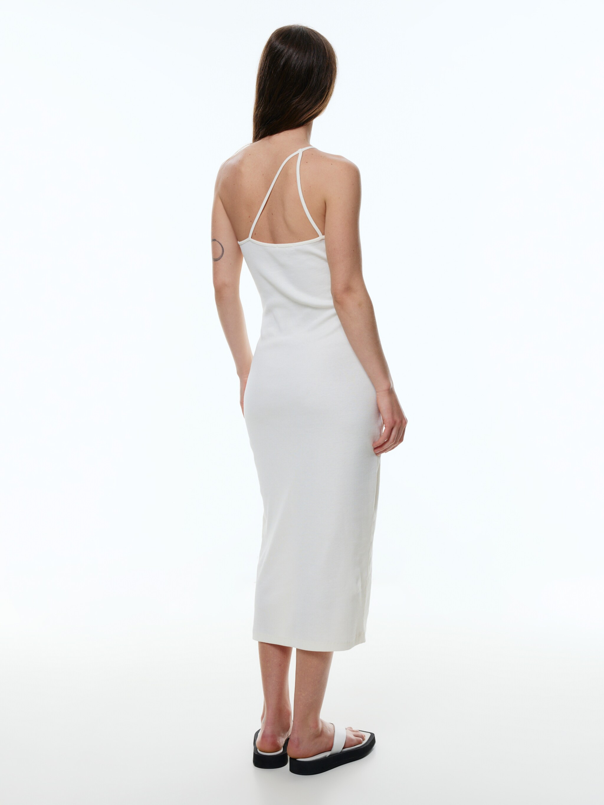 EDITED Produits Robe 'Holda' beige