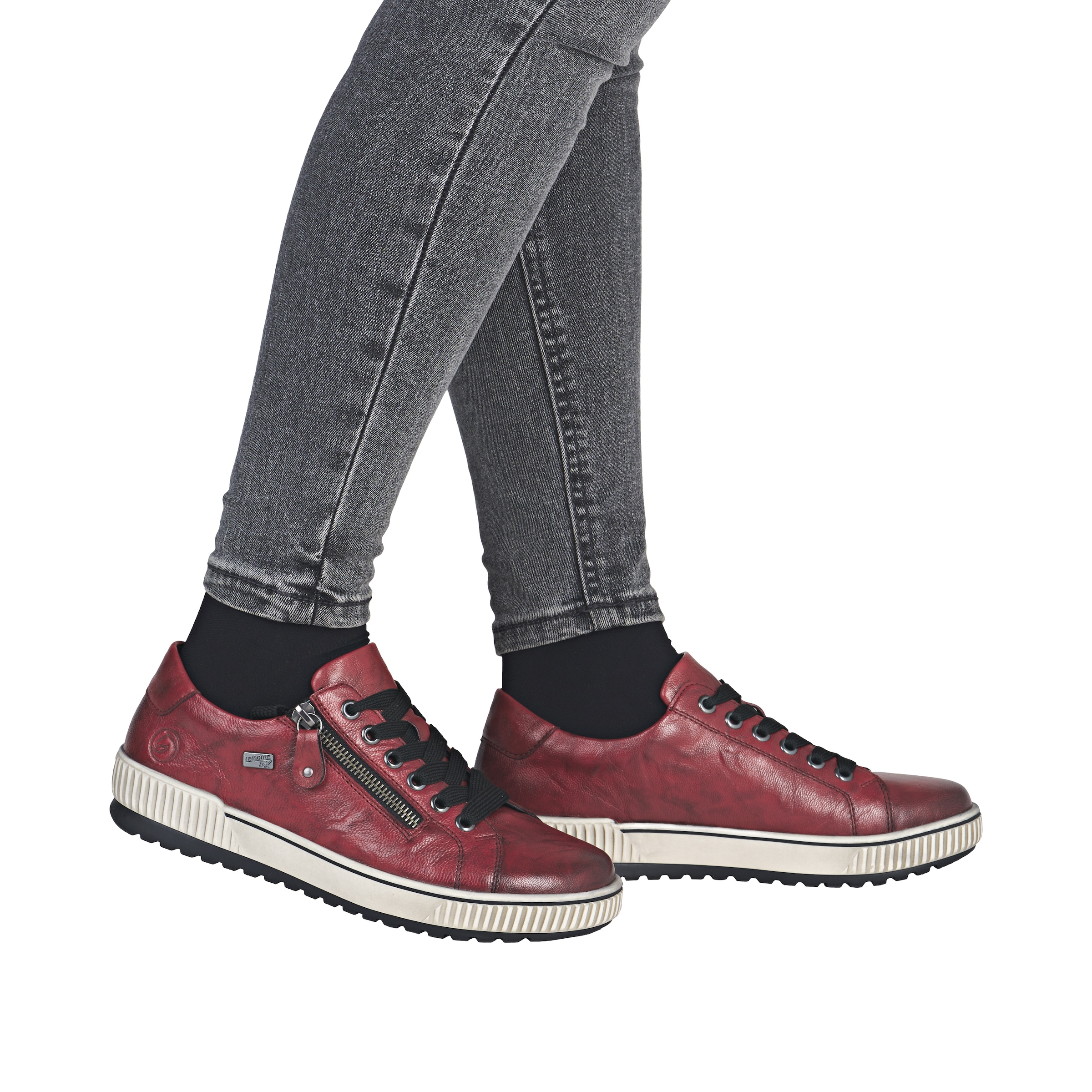 REMONTE Sneakers in Red