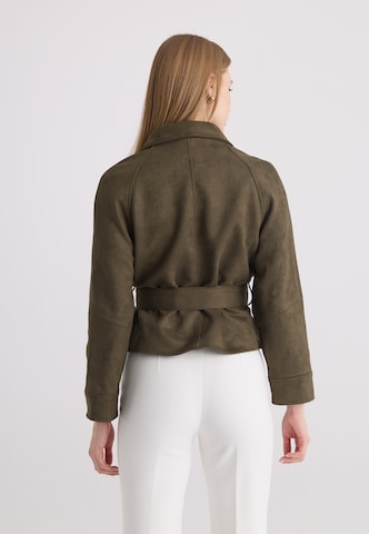 Felix Hardy Between-Season Jacket in Green