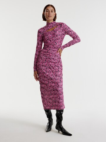 Rochie 'Konny' de la EDITED pe roz