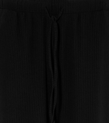 Aniston Loose fit Pants in Black